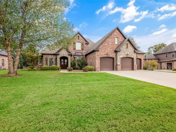 3130 Autumn Ln, Centerton, AR 72719