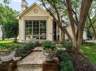 2602 Woods Ln, Garland, TX 75044