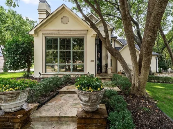 2602 Woods Ln, Garland, TX 75044