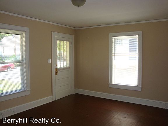 2nd image of 1206 Kennon St