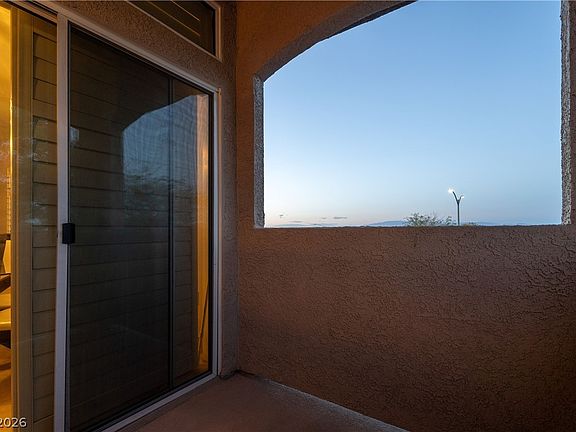 5th image of 2305 W Horizon Ridge Pkwy APT 224