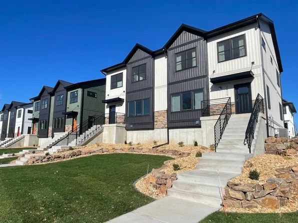 2529 Otter Tail Way, Altoona, WI