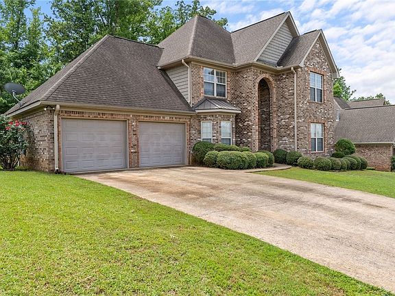 2nd image of 6825 Abbey Trace Dr