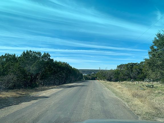 3rd image of 15932 Salado Dr