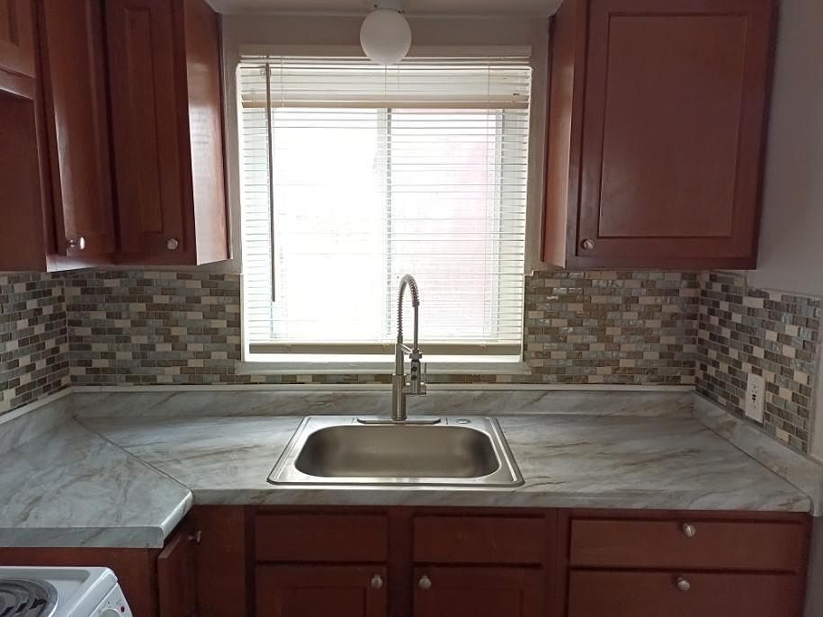 1st image of 18923 Hilliard Blvd #D