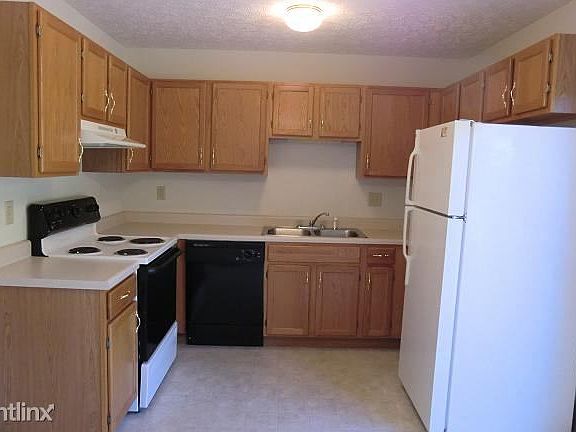 233 SRC Kitchen 2 10-6-11
