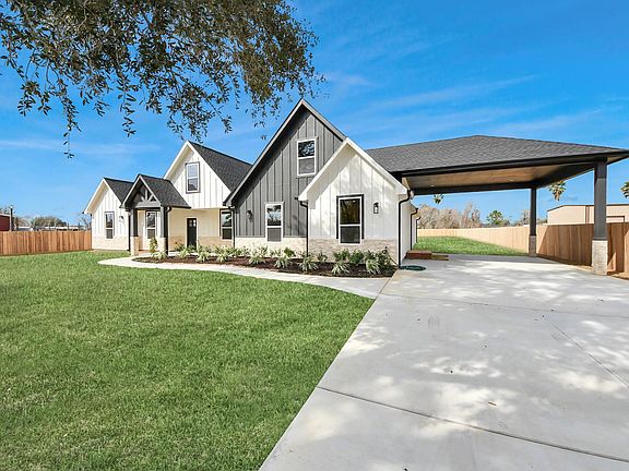 2nd image of 5811 County Road 675b