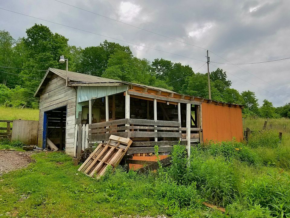2nd image of 3454 Point Mountain Rd