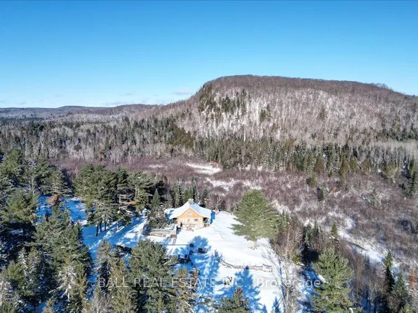 146 Buck Hill Rd, Hastings Highlands, ON K0L 1C0