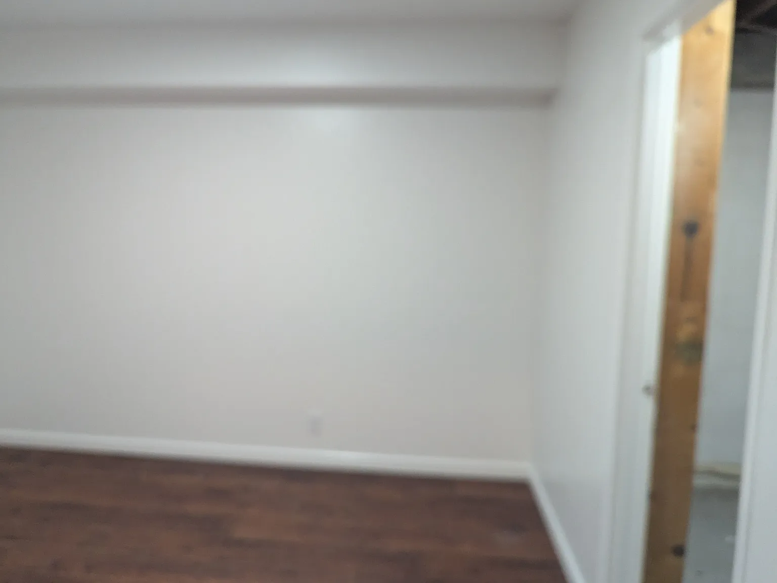 1421 Deerfield Ln — Photo 2