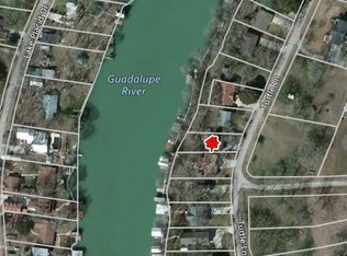 456 Turtle Ln, Seguin, TX 78155