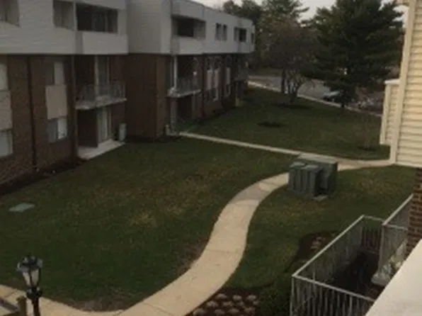 10216 Prince Pl APT 204, Upper Marlboro, MD 20774
