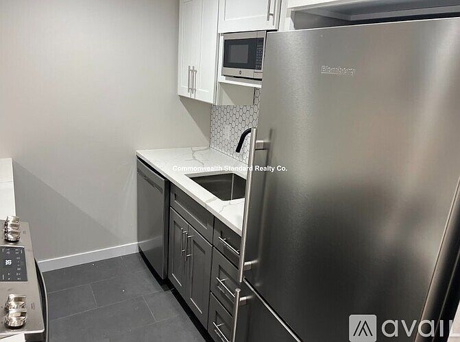 1st image of 1659 Washington St #206