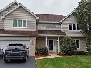 1909 Eagle Cir, New Lenox, IL 60451