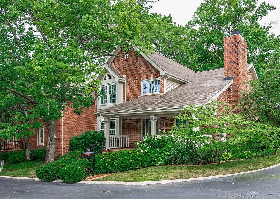 1st image of 33 Belcaro Cir