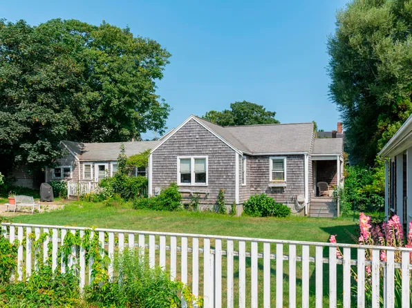 3 Back St, Nantucket, MA 02554