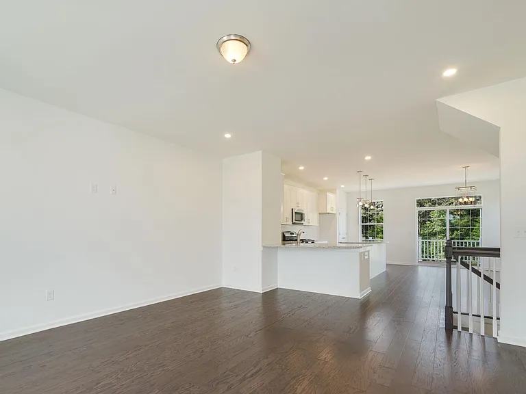 304 Virtue Rd — Photo 6