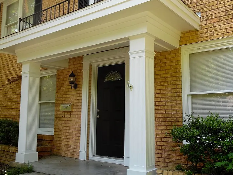 2309 Pembroke Dr #B — Photo 24
