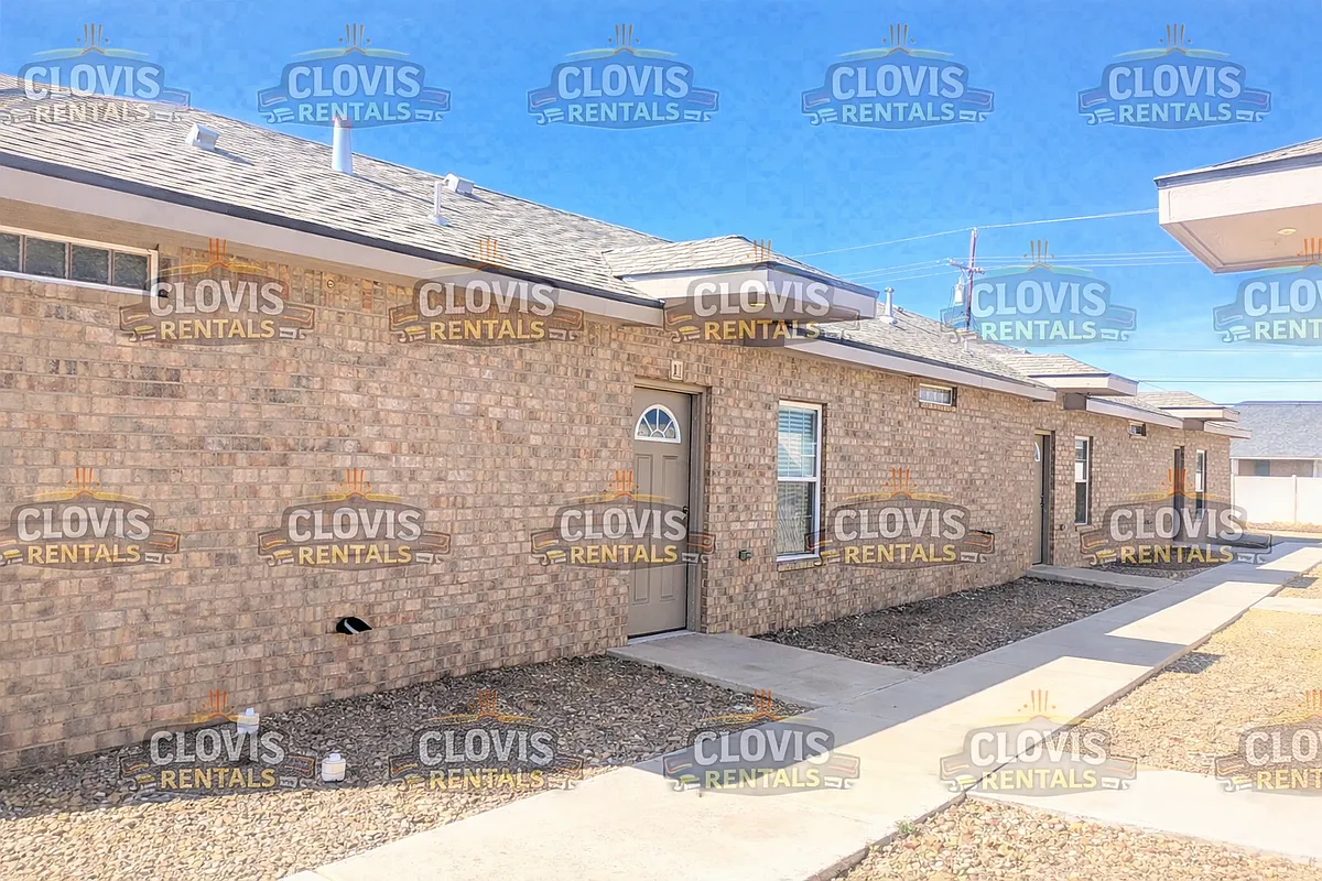 Building Photo - 2408 E 14th St #2