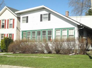 116 Harrison St, Dekalb, IL 60115