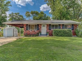 2109 Centurion Dr, Fenton, MO