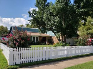 1005 W Decatur St, Broken Arrow, OK 74011