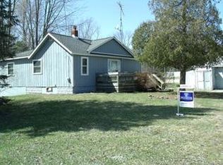 8216 Lakeshore Rd, Lexington, MI 48450