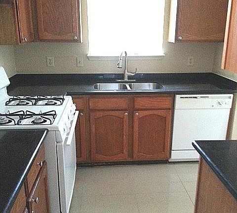 5th image of 6705 Dinner Creek Ct
