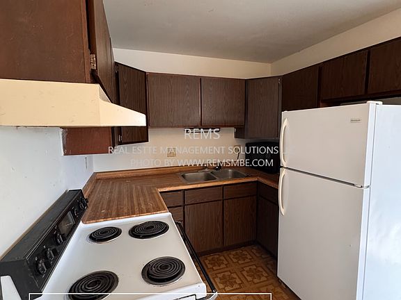 5th image of 1110 Grand Ave #7