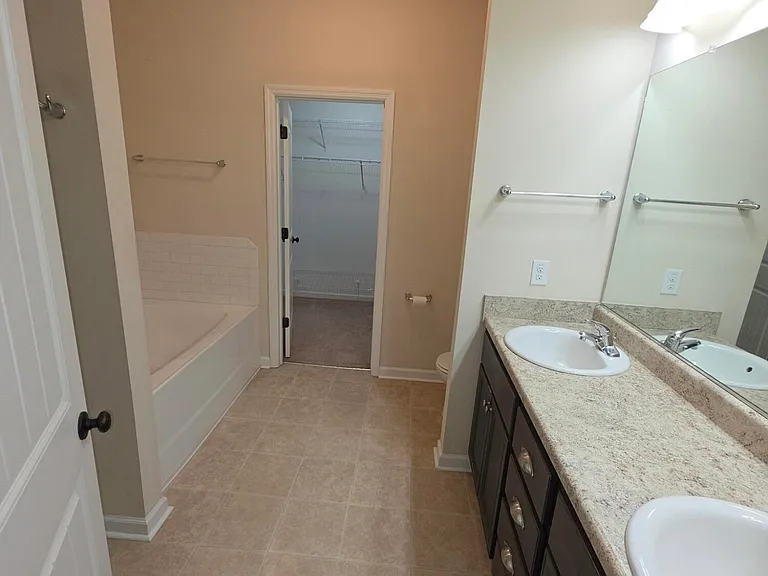 732 Edenberry St — Photo 7
