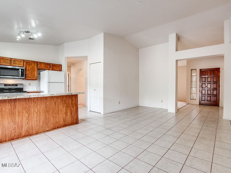 1st image of 7601 E Calle Bien Nacida