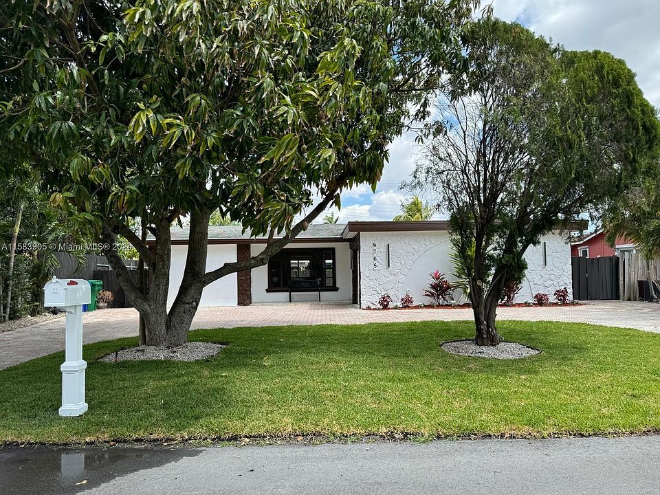 1st image of 6765 Arbor Dr