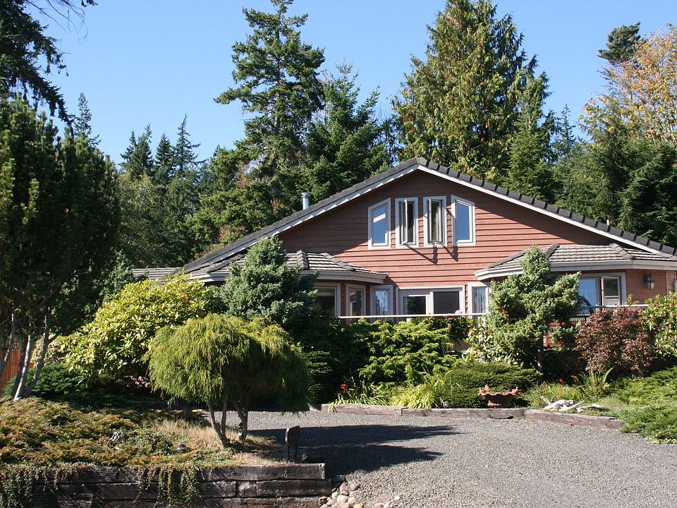 1st image of 60 Camano Ln