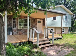 7604 Clearcreek Rd, Duncan, OK 73533