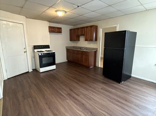 96 Division St #2E, New Bedford, MA 02744