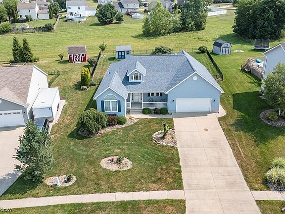 2nd image of 5577 Birchwood Dr