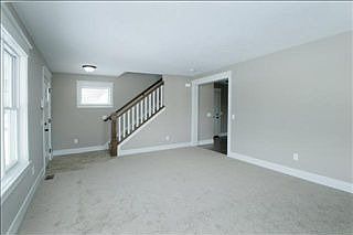 3rd image of 504 Marketplace Blvd
