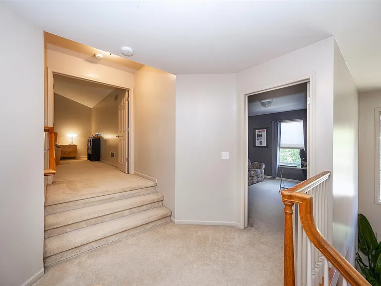 3481 Castlewood Ct — Photo 39