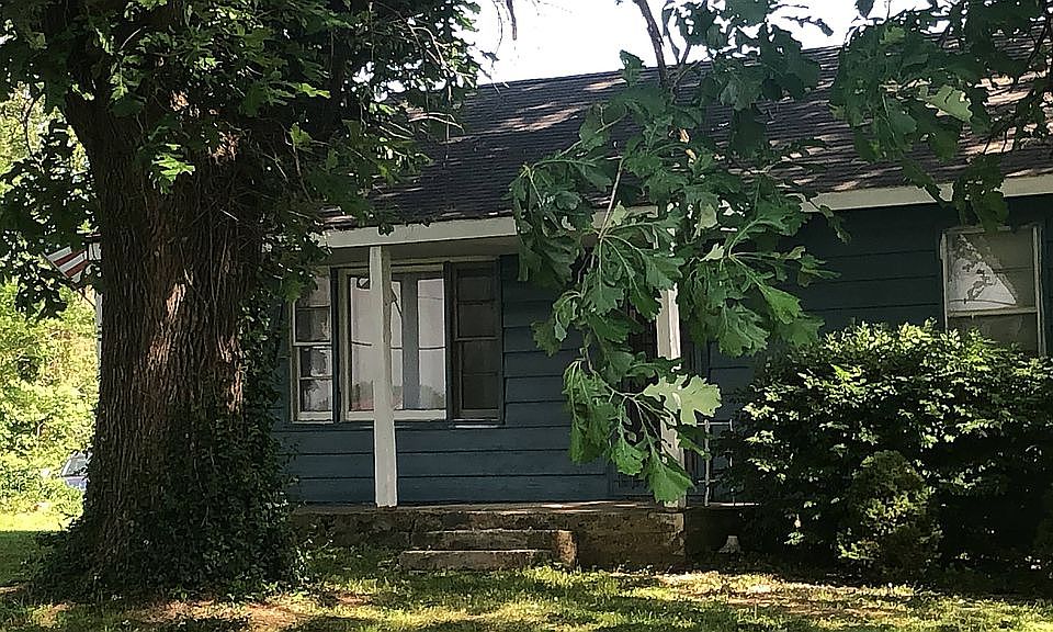 3651 W FARM ROAD 112