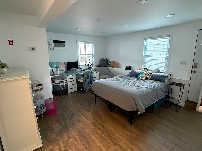 2503 Cedar St — Photo 20