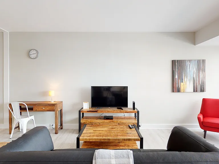 170 Metcalfe St — Photo 46
