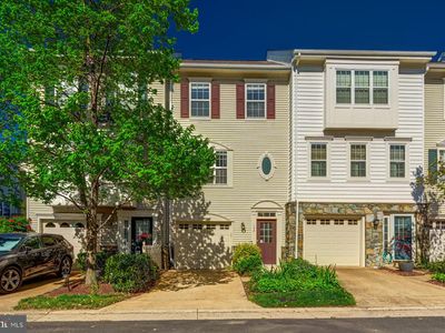 105 Meadows Ln, Alexandria, VA, 22304