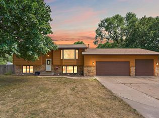 7716 Humboldt Ave N, Brooklyn Park, MN 55444