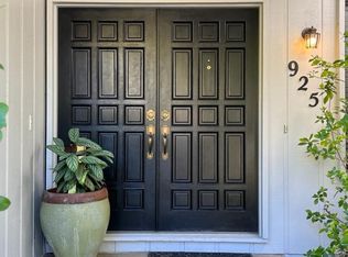 925 Commons Dr, Sacramento, CA 95825