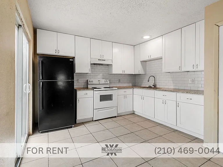 1523 Noble Oak Dr — Photo 25