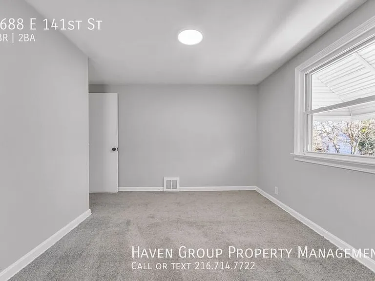 5688 E 141st St — Photo 13