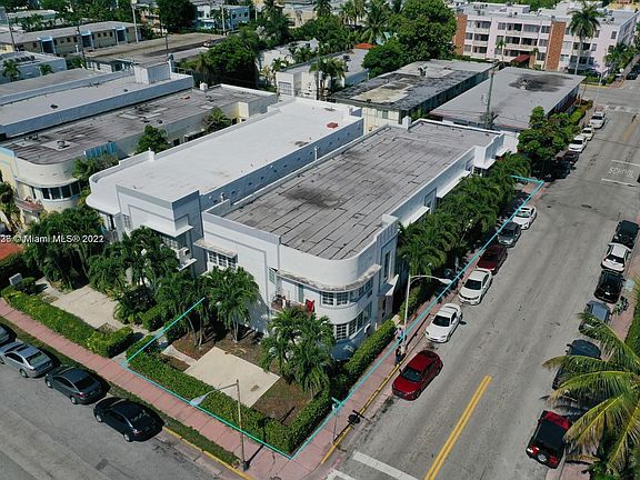 3rd image of 600 12th St #6