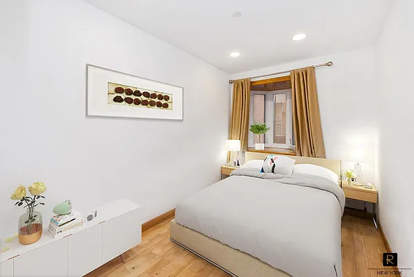 Rented by R New York | media 11