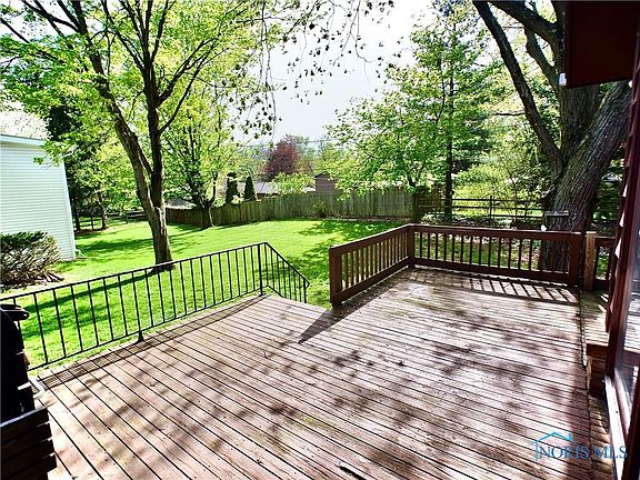 4th image of 416 Donbar Dr