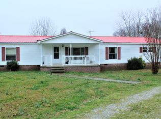 8154 Pinewood Rd, Nunnelly, TN 37137